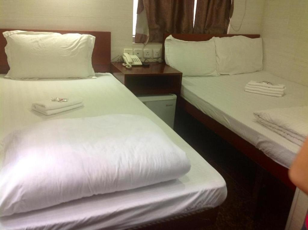 New Fortunate Guest House A1 Гонконг Экстерьер фото