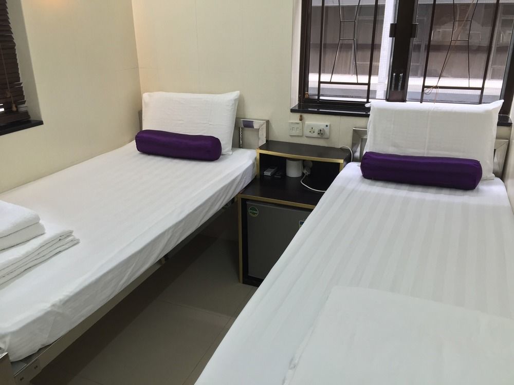 New Fortunate Guest House A1 Гонконг Экстерьер фото