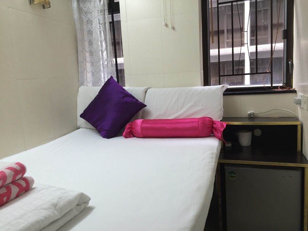 New Fortunate Guest House A1 Гонконг Экстерьер фото