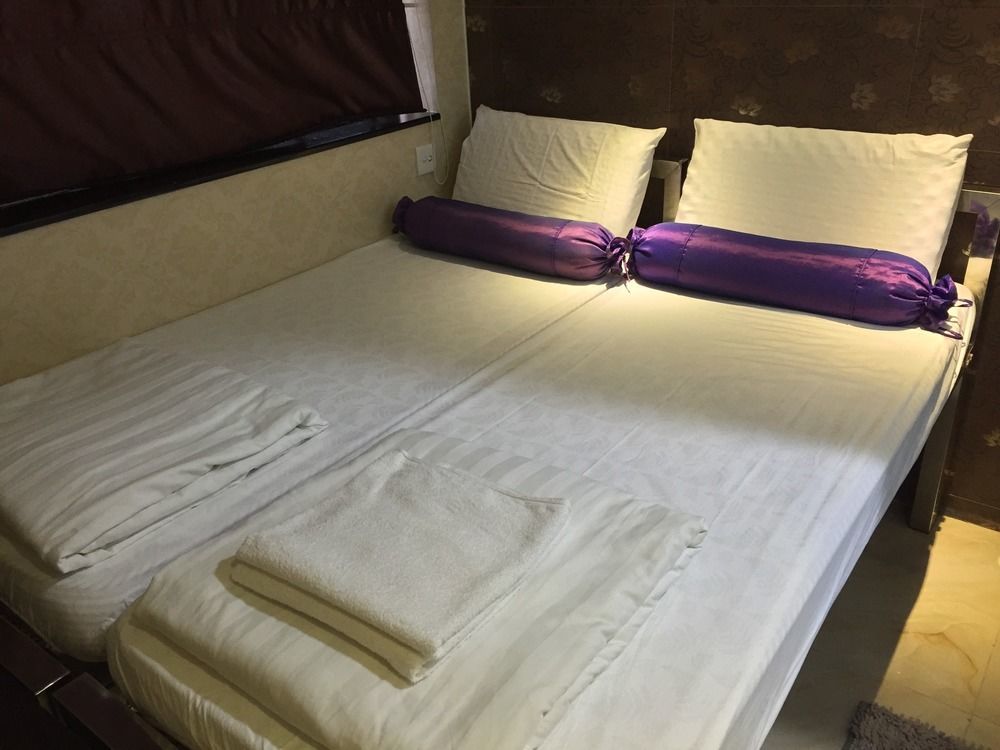 New Fortunate Guest House A1 Гонконг Экстерьер фото