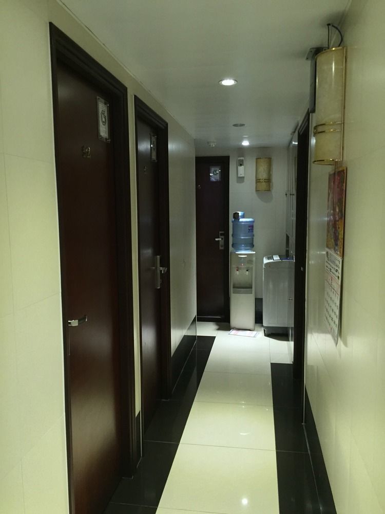 New Fortunate Guest House A1 Гонконг Экстерьер фото